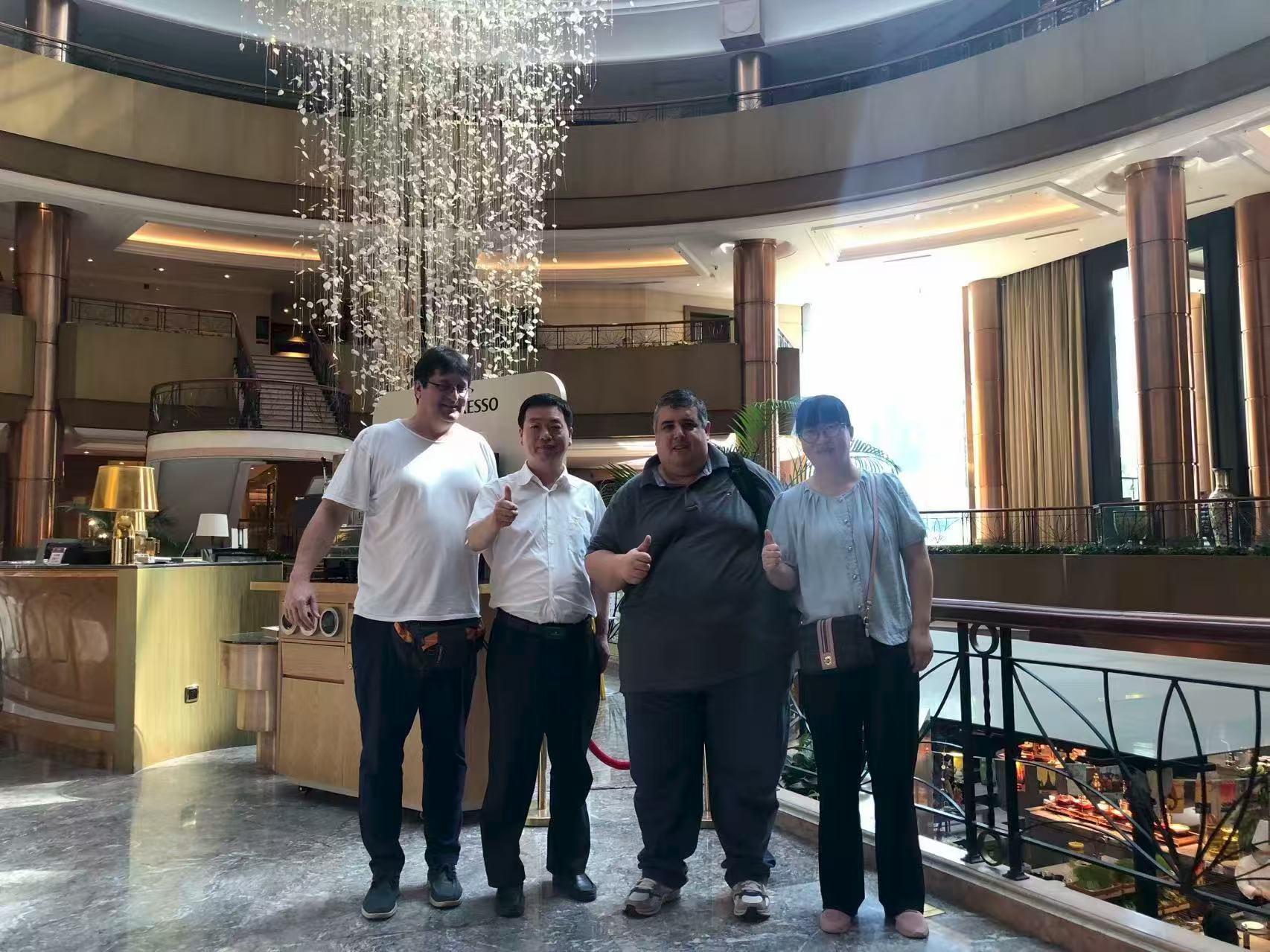 Gặp gỡ khách hàng - Wanhui3